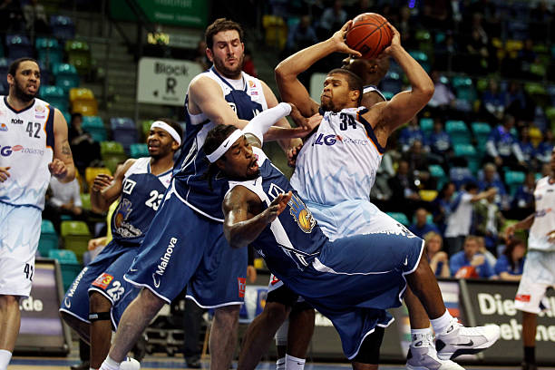 的阵容调整 的阵容调整